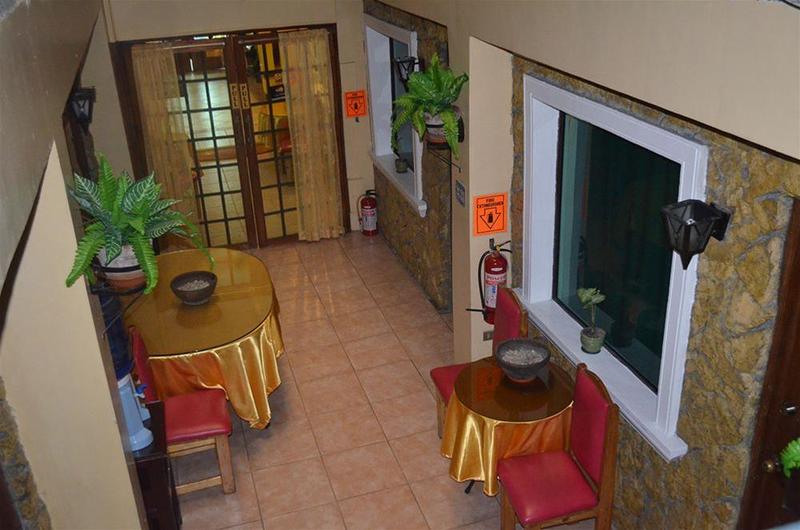 Отель Saint Illians Inn