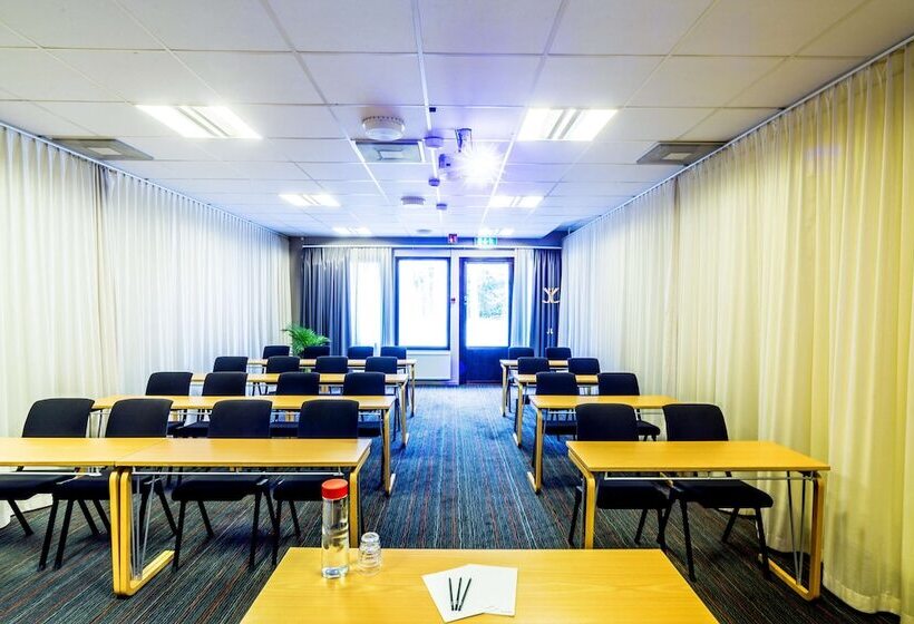 هتل Scandic Gavle Vast