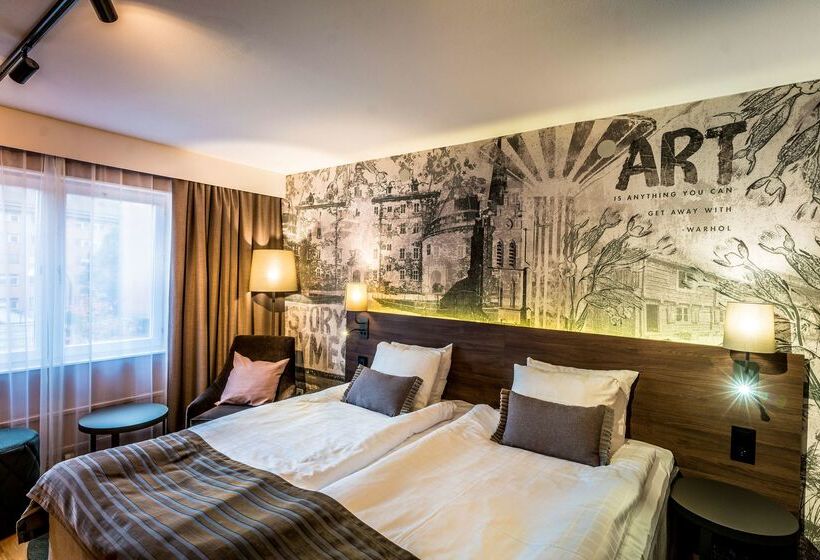 هتل Scandic Grand
