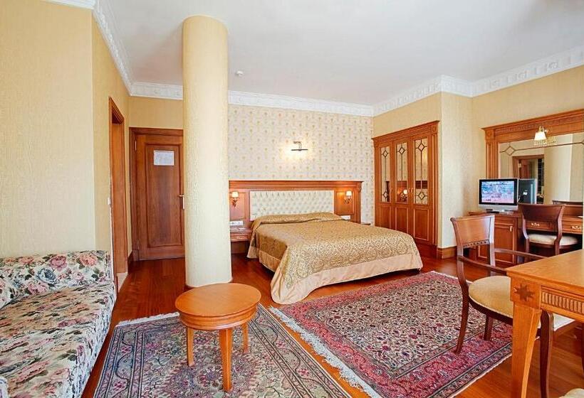 Fotos del hotel Sumengen:  3