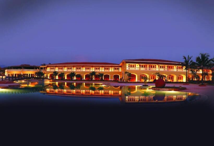 فندق The Lalit Golf & Spa Resort Goa