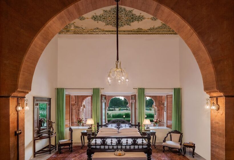 فندق The Laxmi Niwas Palace
