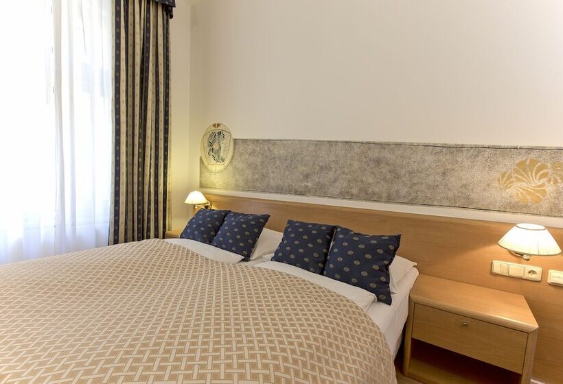 Fotos del hotel Tivoli Prague:  3
