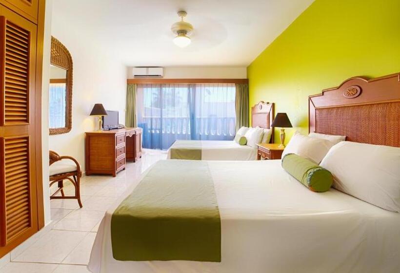 هتل Villa Taina
