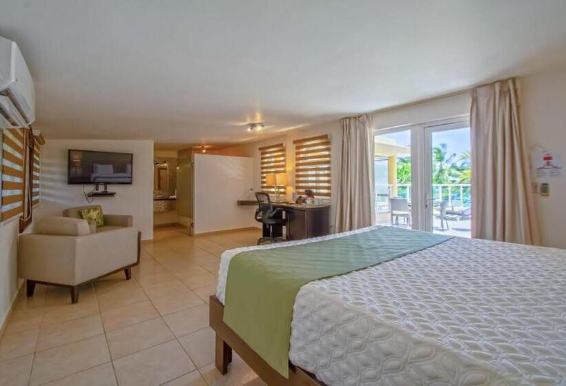 هتل Villa Taina