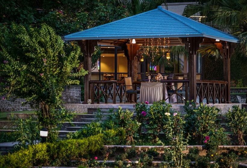 ホテル Vivanta Katra Vaishno Devi