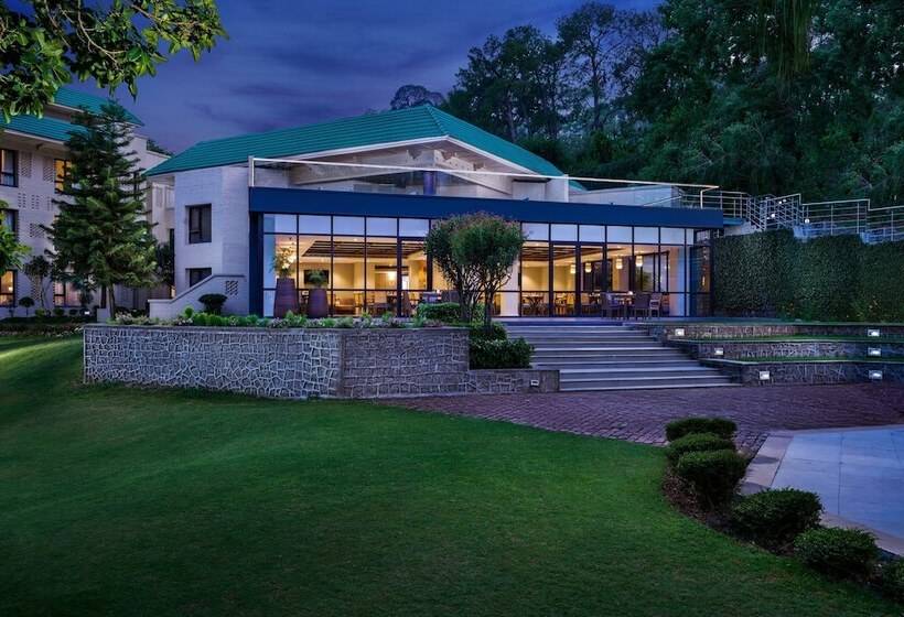 ホテル Vivanta Katra Vaishno Devi