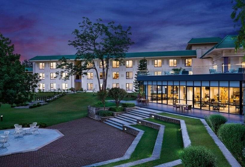 ホテル Vivanta Katra Vaishno Devi