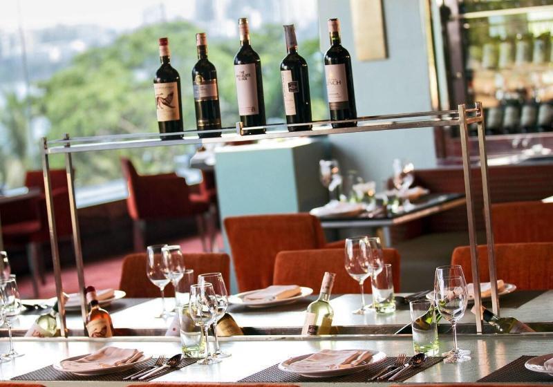 Marriott Executive Apartment Lakeside Chalet, Mumbai