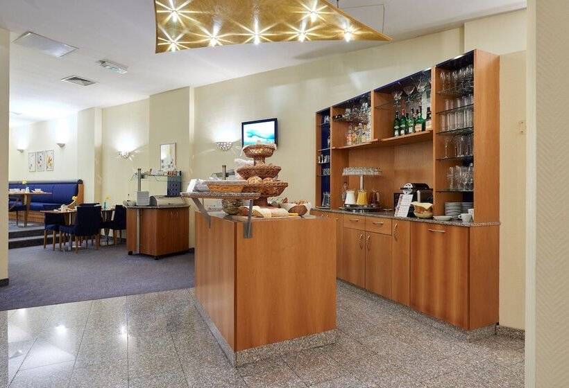 Fotos del hotel Starlight Suiten  Budapest:  39