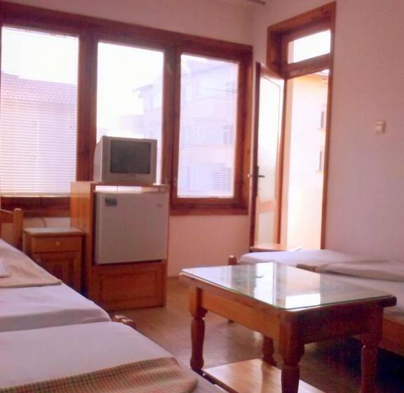 פנסיון Guest House Dzhegosh
