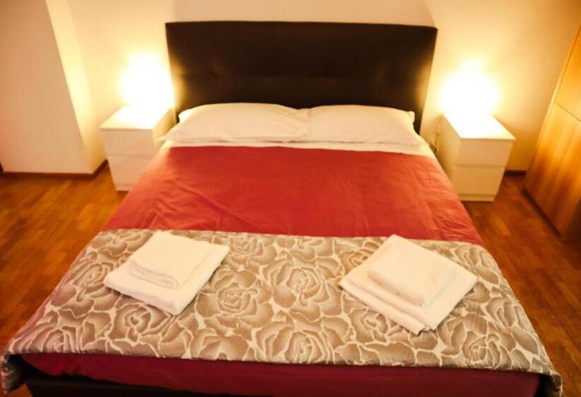 Florence Rooms Novella