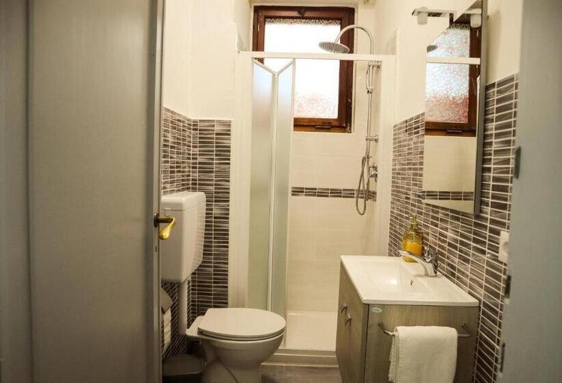 Florence Rooms Novella