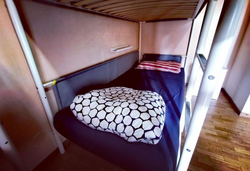 Florence Rooms Novella