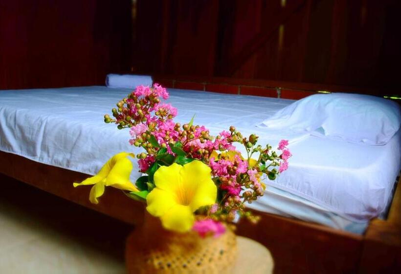 هاستل Posada Hannany