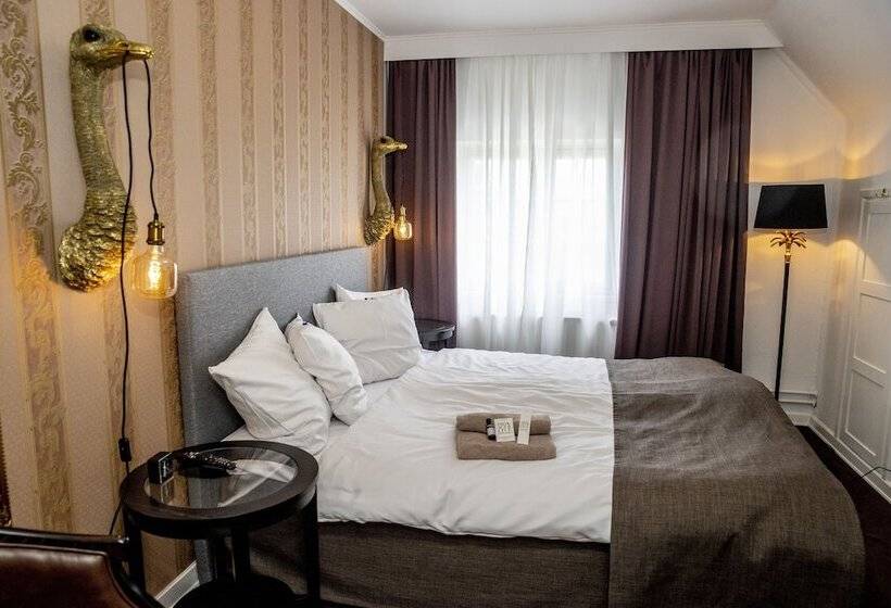 تختخواب و صبحانه Godstedlund