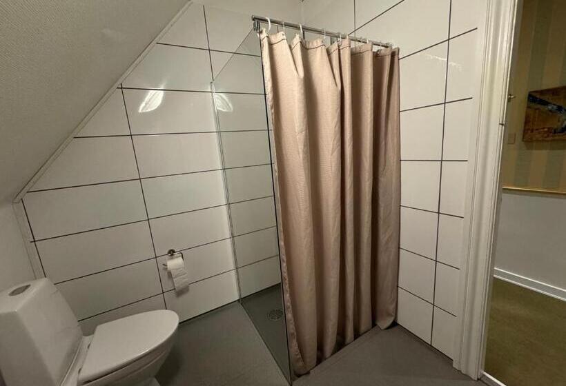 تختخواب و صبحانه Godstedlund