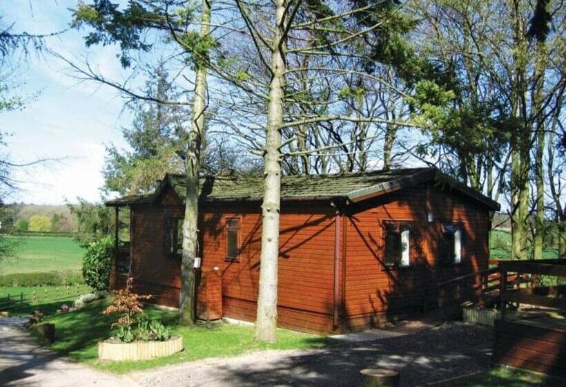Курорт Allerton Park
