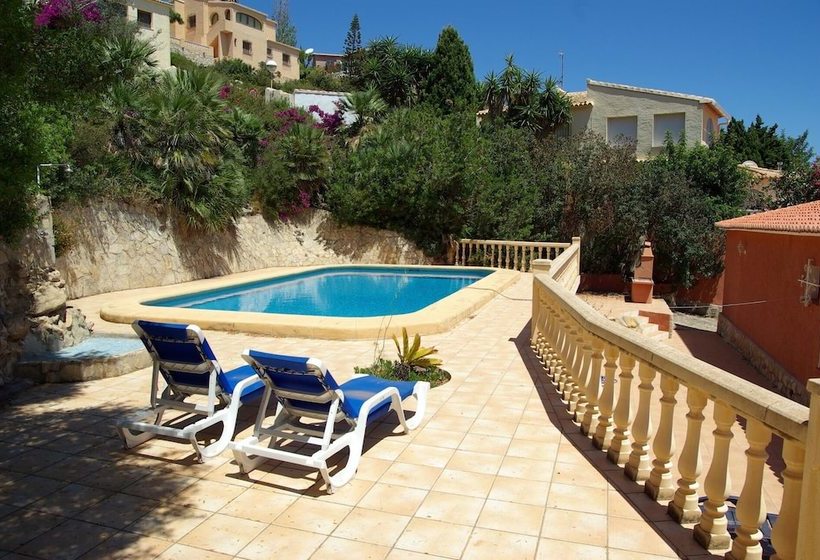 Villa June