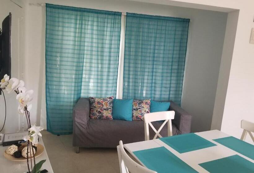 هتل Karimar Beach Condo