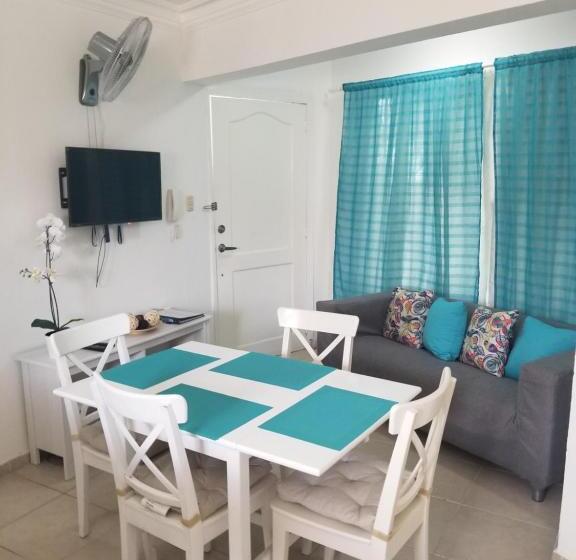 هتل Karimar Beach Condo