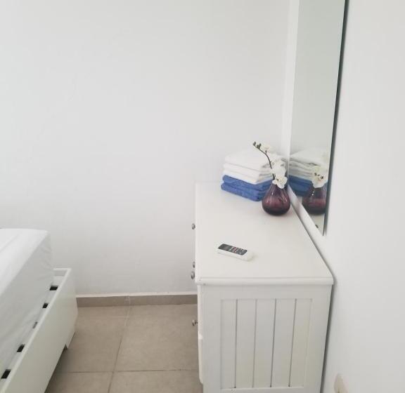 هتل Karimar Beach Condo