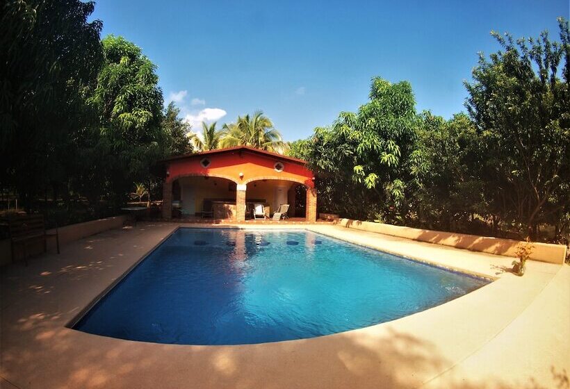 Quinta Comala Hotel & Villas