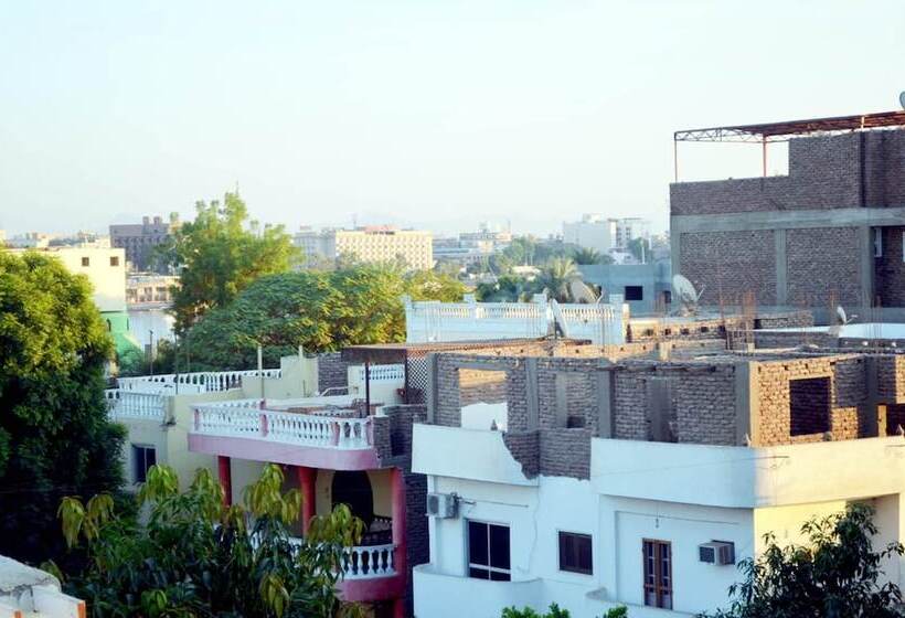 پانسیون Hermina Guest House