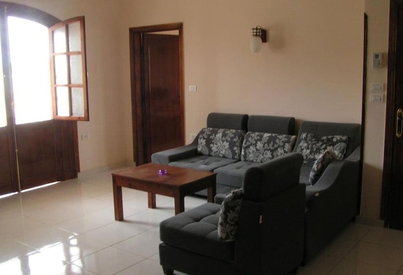 پانسیون Hermina Guest House