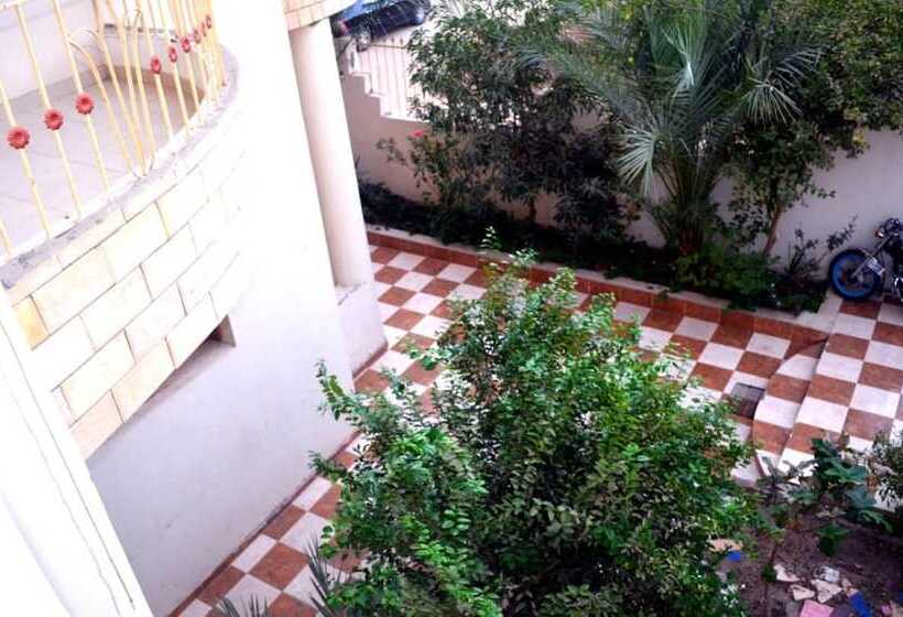 پانسیون Hermina Guest House