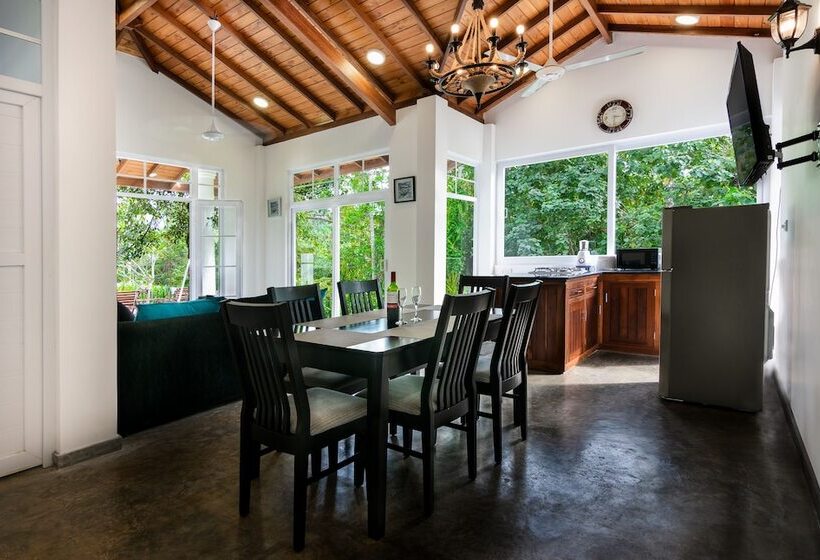 پانسیون Pearl Villa Welhengoda