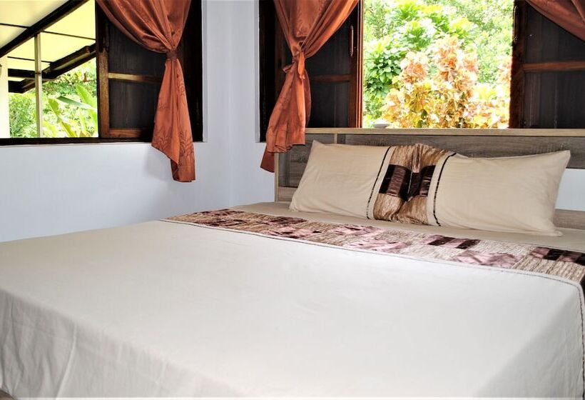 پانسیون Swiss Sawasdee Koh Mak