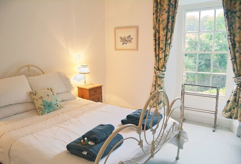 Rosemundy Villa