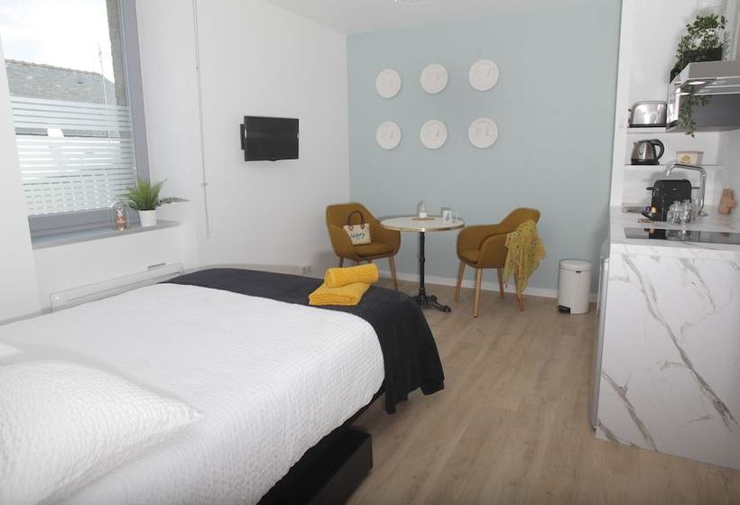 هتل Dormir En Ville  Centre Concarneau