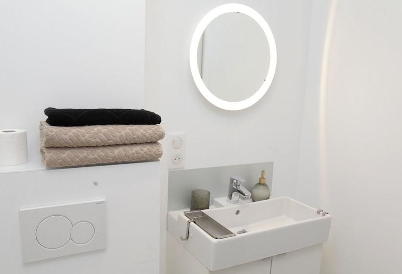 هتل Dormir En Ville  Centre Concarneau