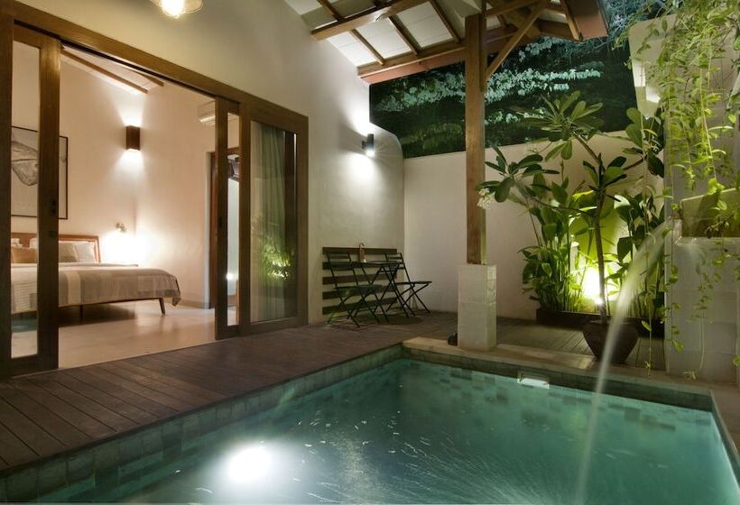 هتل Kerensia Private Pool Villas Gili Air