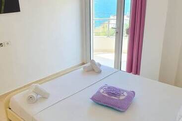 هتل Makla Apartaments