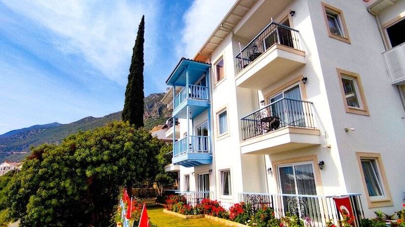 Mavi Kiyi Suites