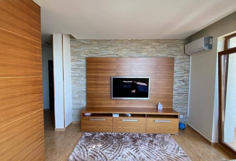 Mujen Lux Kopaonik