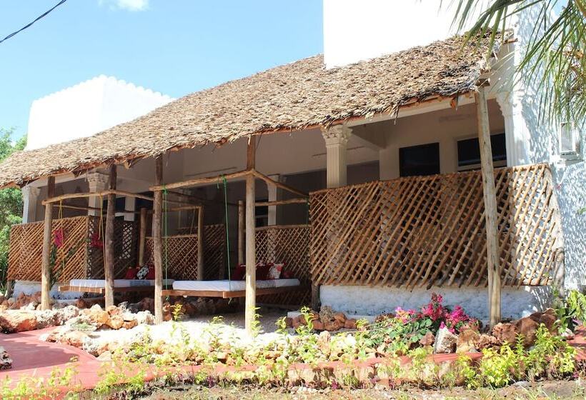 پانسیون Baridi Villa