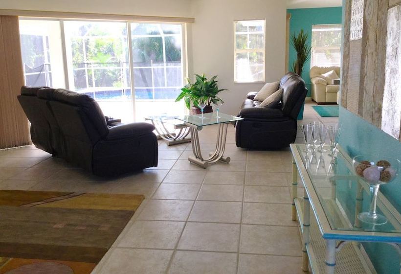 Sunny Daze Rotonda West