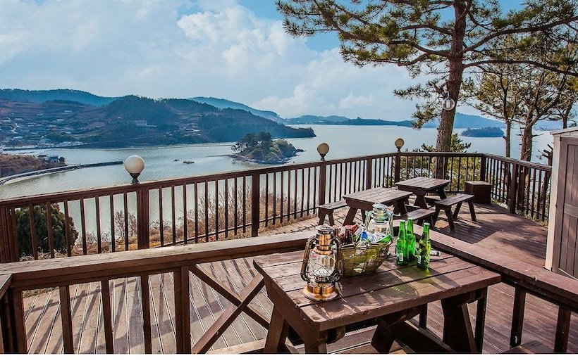Yeosu Art Pension