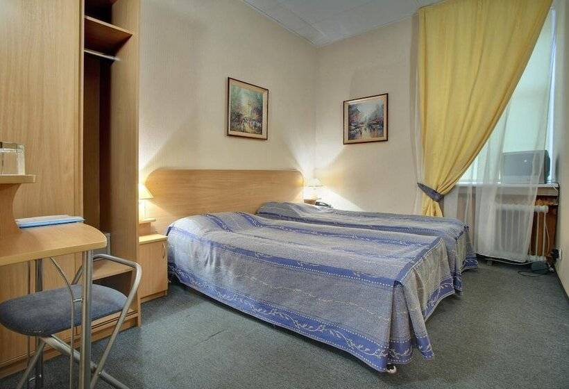 Bed and Breakfast Rinaldi At Petrogradskaya