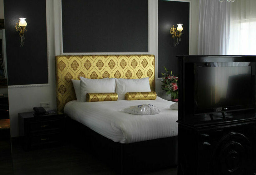 Fotos del hotel Adela:  6