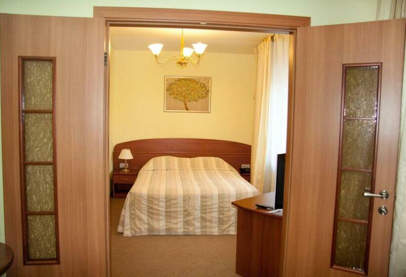 בית מלון כפרי Aleksandrovsky Park