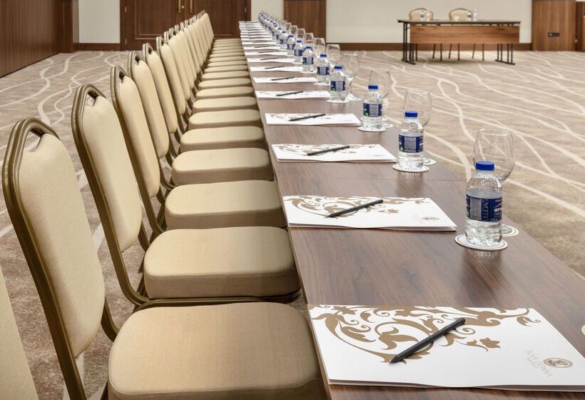 هتل Dobedan World Palace