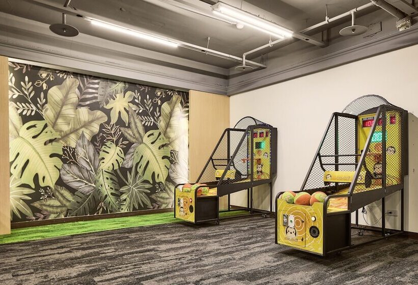 هتل Beach Resort Green Bay