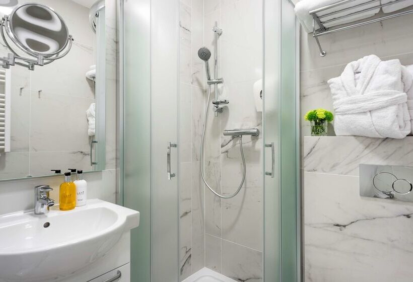 هتل Best Western Plus Krakow Old Town
