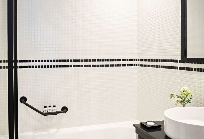 Fotos del hotel Best Western Paris Gare Saint Lazare:  35