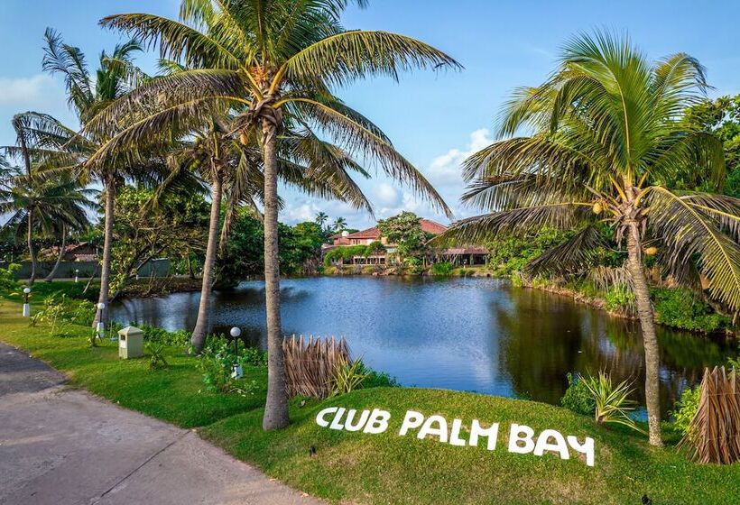 هتل Club Palm Bay